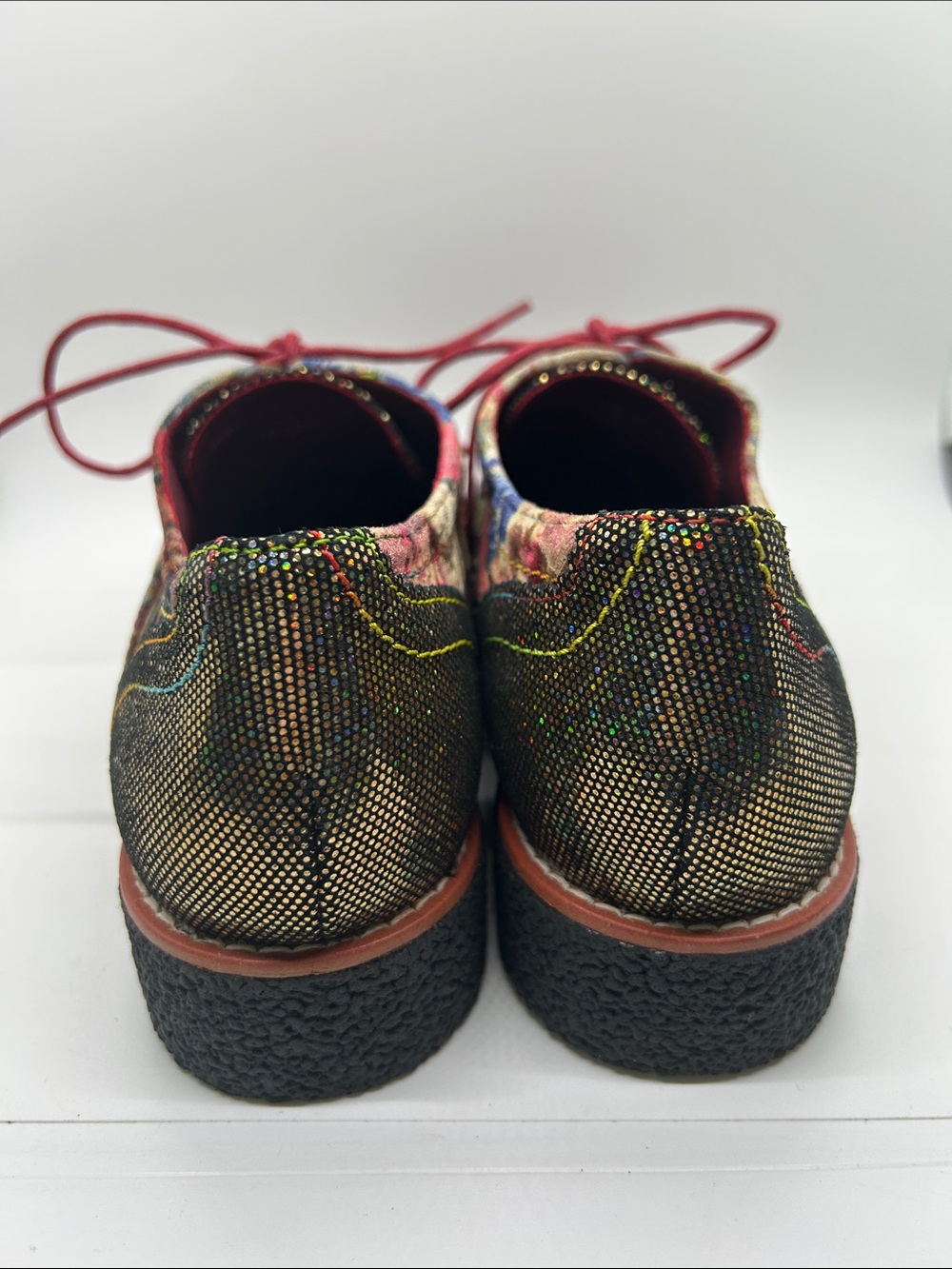 L’Artiste Burgundy Lace-Up Floral Accents Flats Loafers Shoes **Size 40/US 9**🌺🌺 - Picture 6 of 9